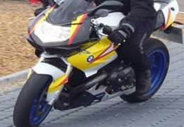 Первые фото мотоцикла BMW HP2 sport 1200